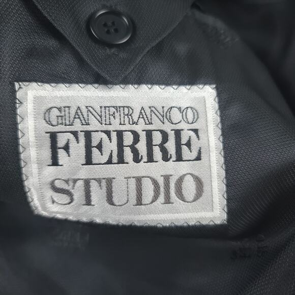 Gianfranco Ferre Saks Fifth Ave Men's Black Pin Stripe Suit Sport Coat Wool 42 - Picture 5 of 7